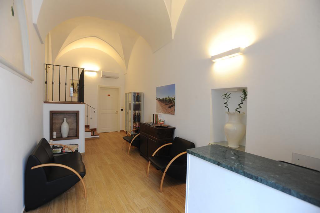 Negramaro Suite B&B Лечче Экстерьер фото