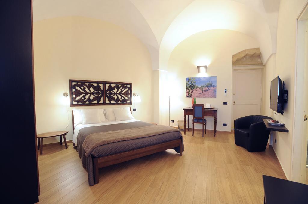 Negramaro Suite B&B Лечче Номер фото