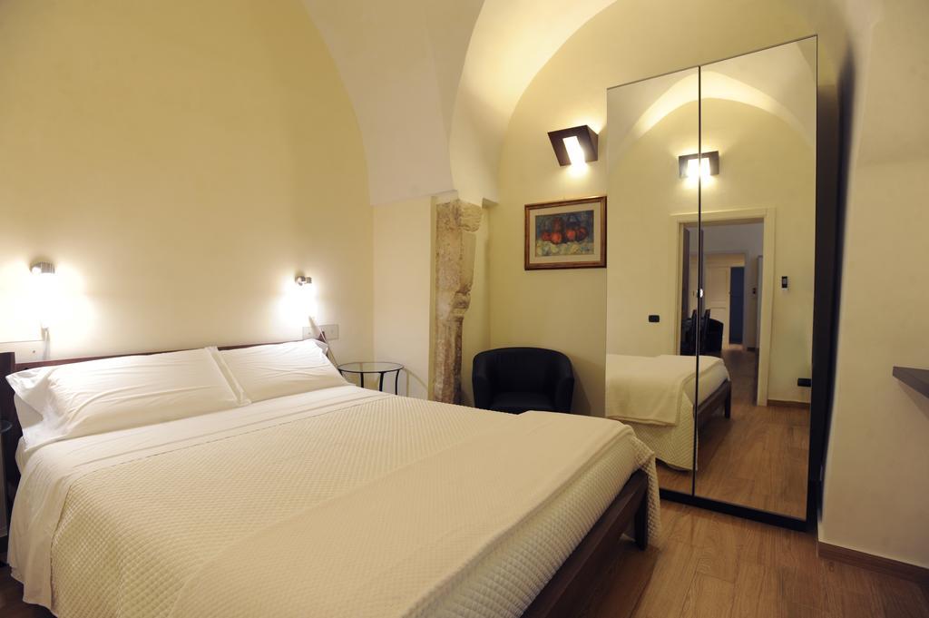 Negramaro Suite B&B Лечче Номер фото